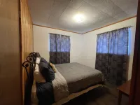 SKI Cool Cabin in the Woods