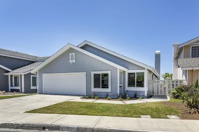 Open Nov 2 to 5! Ocean View! Pool Spa, Pets OK, Gated Beach Area Home! 칼즈배드역 주변 호텔