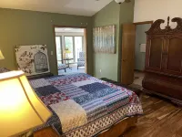 Awesome Mountain Home Get- Away- Connestee Falls- Hiking, Kayaking, Biking &mr