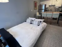 Four Seasons Luxury Mountain Retreat Next to Hiking Trails Hotels in Hunter