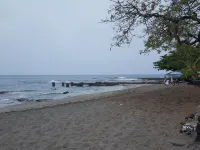 Big Spacious Elevated View Home, Minutes to VNP,Myra's Blue Hawaii House