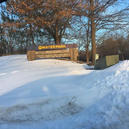 Quiet Getaway! Pet-Friendly Fenced Backyard  DT ST Paul Hudson Wisc. ST CROIX