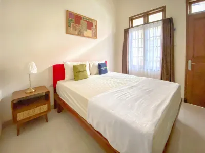 Raden Mansion Jember Urbanview Hotel dekat Taman Kota Sumbersari