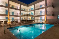 Sea Glass Beach Place, Trademark Collection by Wyndham فنادق في Lauderdale-by-the-Sea