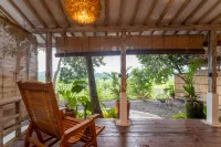 Villa Sare Bangunjiwo Hotels near KAMPOENG GERABAH