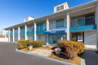 Baymont by Wyndham Selma Hotel di Selma