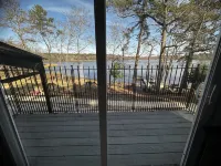 Cabin 3 Directly on the Lake