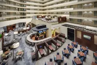 Embassy Suites by Hilton Detroit Troy Auburn Hills فنادق في تروي