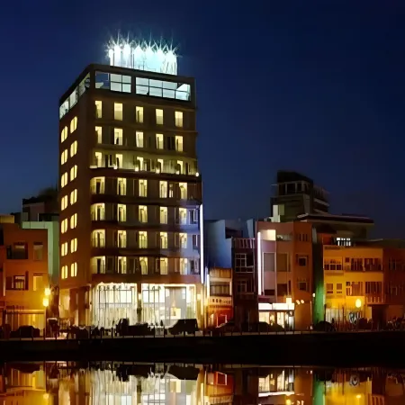 Ocean Hotel