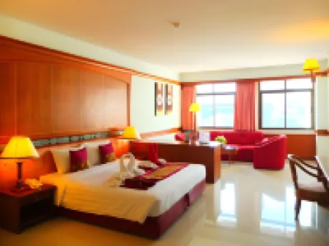 The Camelot Hotel Pattaya Hotels near Bali Hai Pier
