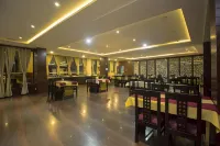 Summit Montana Suites & Spa at Mall Hotel dekat Ghoom Monastery