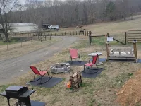 Roomy 3-Bedroom Horse & Goat Ranchette with Hiking Trails. Noccalula & Gadsden Hotels in Etowah County