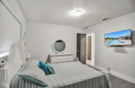 Spacious 5-bedroom Luxury villa with AC and fitness room in fabulous Miami