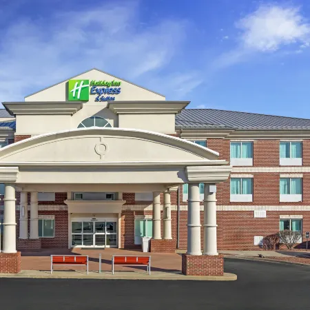 Holiday Inn Express & Suites LOUISVILLE SOUTH-HILLVIEW by IHG