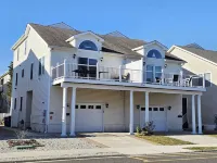 STEPS FROM BOARDWALK: 5 Bedroom, 3 Bath Home in Wildwood. Perfect for Families!