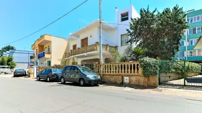 Ferrari Apartment Hotels in Ruffano
