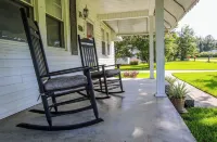 Miss Audrey’s House is a charming cottage in the heart of historic Richmond Hill