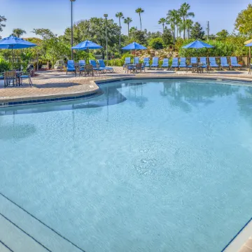 Hilton Vacation Club Polynesian Isles Kissimmee Отели рядом с достопримечательностью «Парк аттракционов Олд-Таун»