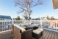 3BR Prime Luxury near NYC w Arcade Room Hotel di Tuckahoe