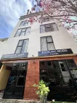sterling wood hotel
