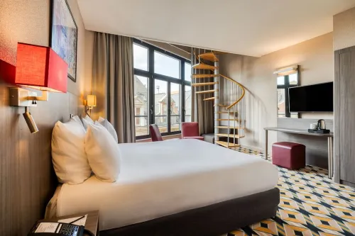 Alma Grand Place Hotel