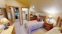 Luxurious Black Eagle Chalet