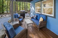 New Mt. Rainier Cabin-Hot Tub-WiFi-Fireplace - 4-Star
