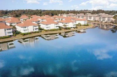 Stunning 2BR 4beds waterfront condo close to the beach! Hotels near The LEGENDS-Fairway Oaks 17B