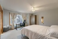 Private Pool Huge house Hotels near Grand Slam