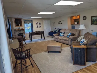 Quiet Basement Apt near Lexington and Buena Vista