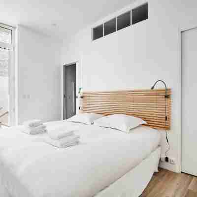 Charming Apt with Patio - 2Bd4P - Monceau Park Rooms