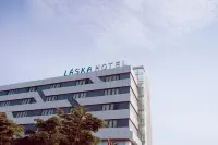 Laska Hotel Subang Hotels near CFD Sukamandi Ciasem