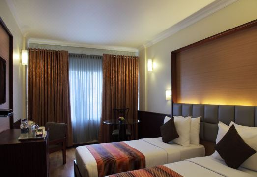 Regency Hotel Santacruz Over view