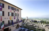 Hotel Giotto Assisi Hotel in zona Casa di Accoglienza Benedettine San Giuseppe