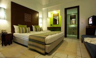 Club Rosa Rivage