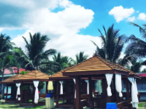 CML ビーチ リゾート & ウォーター パーク レメリーのホテル