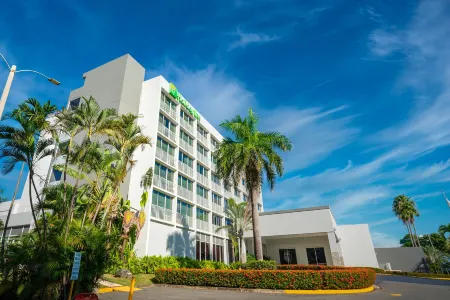 Holiday Inn MAYAGUEZ & TROPICAL CASINO by IHG
