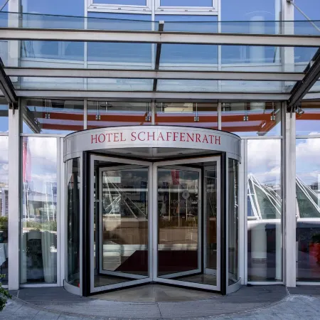 Amadeo Hotel Schaffenrath Отели рядом с достопримечательностью «Гора Гайсберг»