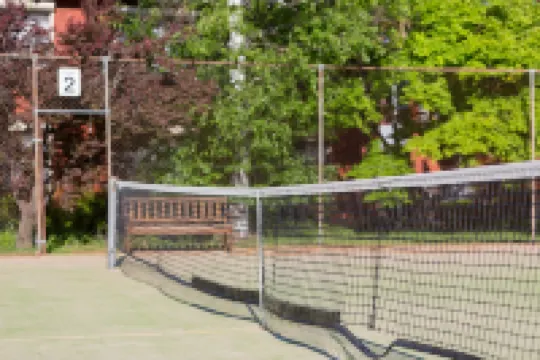 ฟอร์เรสต์โฮเทลแอนด์อพาร์ท์เมนท์