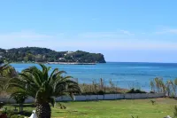 S&C Kosmos Beach Resort Hotels in Esperii
