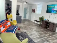 Art deco studio w private balcony close to beach Hotels near Ocean Park