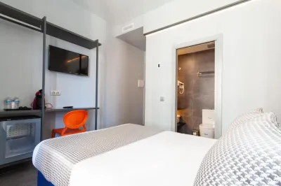 Hostal Carmen-Gran Vía  호텔