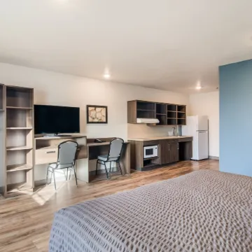 WoodSpring Suites Thornton-North Denver
