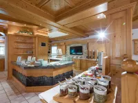 Alpenhotel Karwendel -Adults Only- - breakfast
