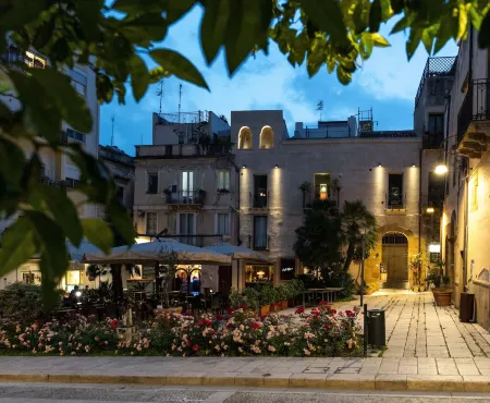 Sofi' Center Rooms Отели рядом с достопримечательностью «Casa Museo Del Sapone»