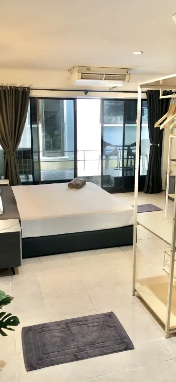 ห้องซูพีเรียดับเบิล, เตียงคิงไซส์ 1 เตียง