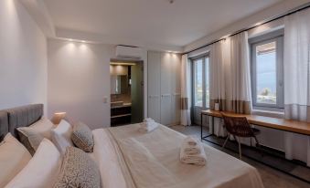 Sampatiki Suites - Seaview Luxury Suites with Breakfast and Spa