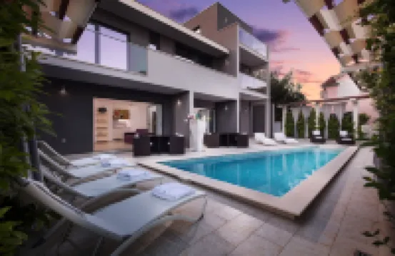 馬提尼別墅公寓