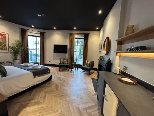 Crescent Place by Mansley Hotel di Cheltenham