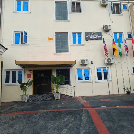 J Blitz International Hotel